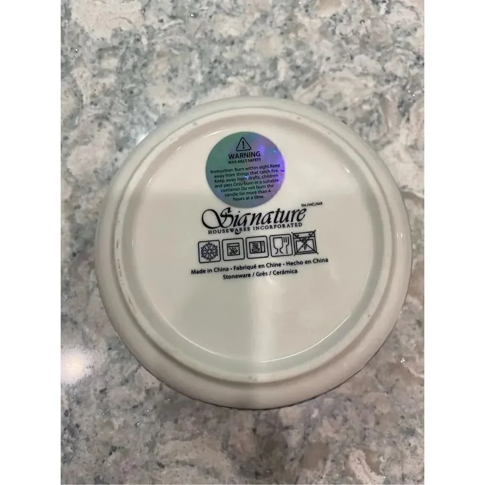 Stoneware Bowl Coconut Candle